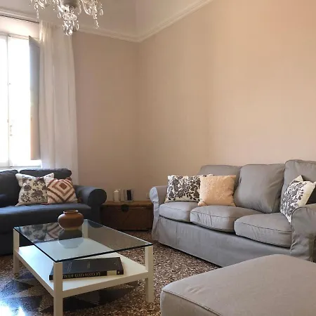 Casa Galliera Centro Apartamento